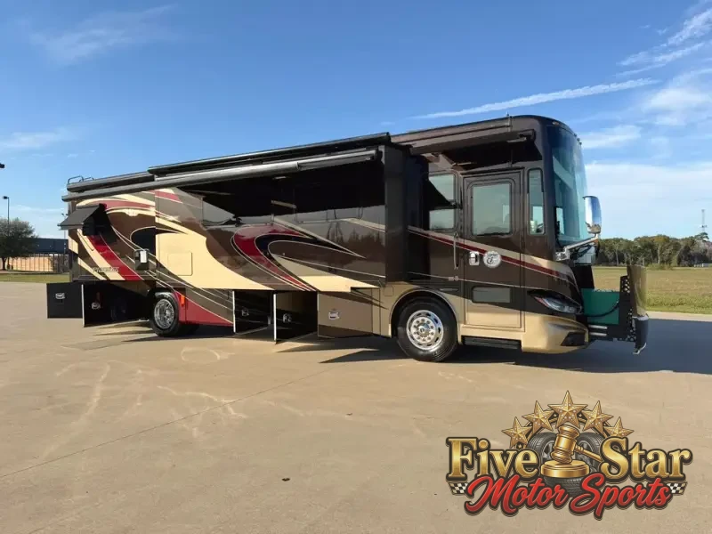 2016 Tiffin Phaeton 36 QHS photo 35