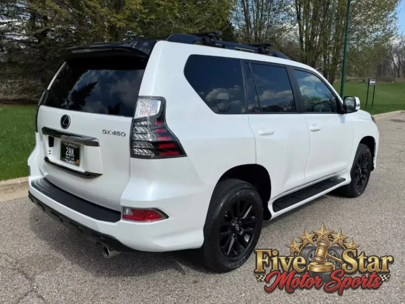2023 Lexus GX 460 Sport photo 7