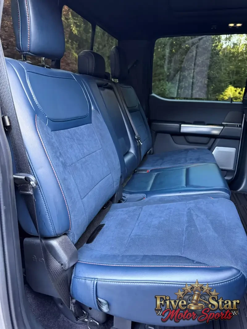 2021 Ford F150 SuperCrew Cab Raptor photo 5
