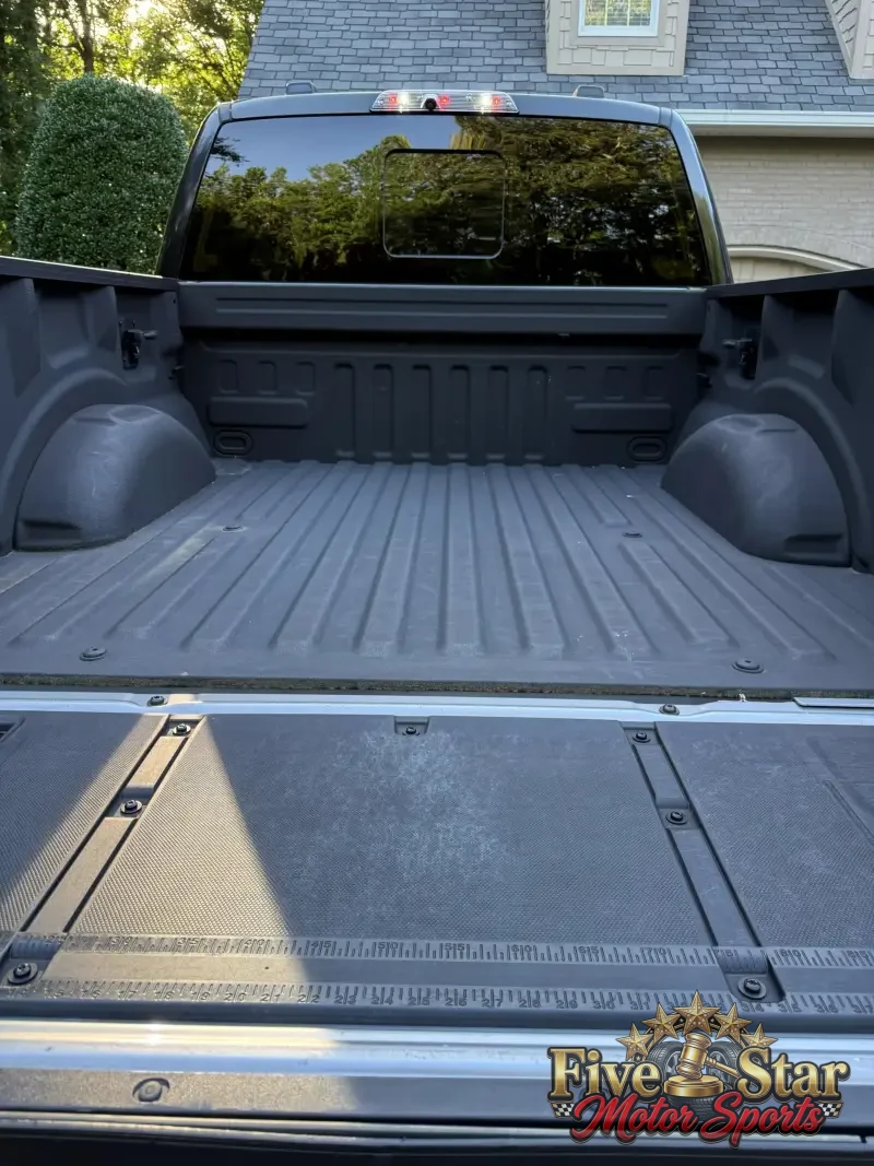 2021 Ford F150 SuperCrew Cab Raptor photo 13