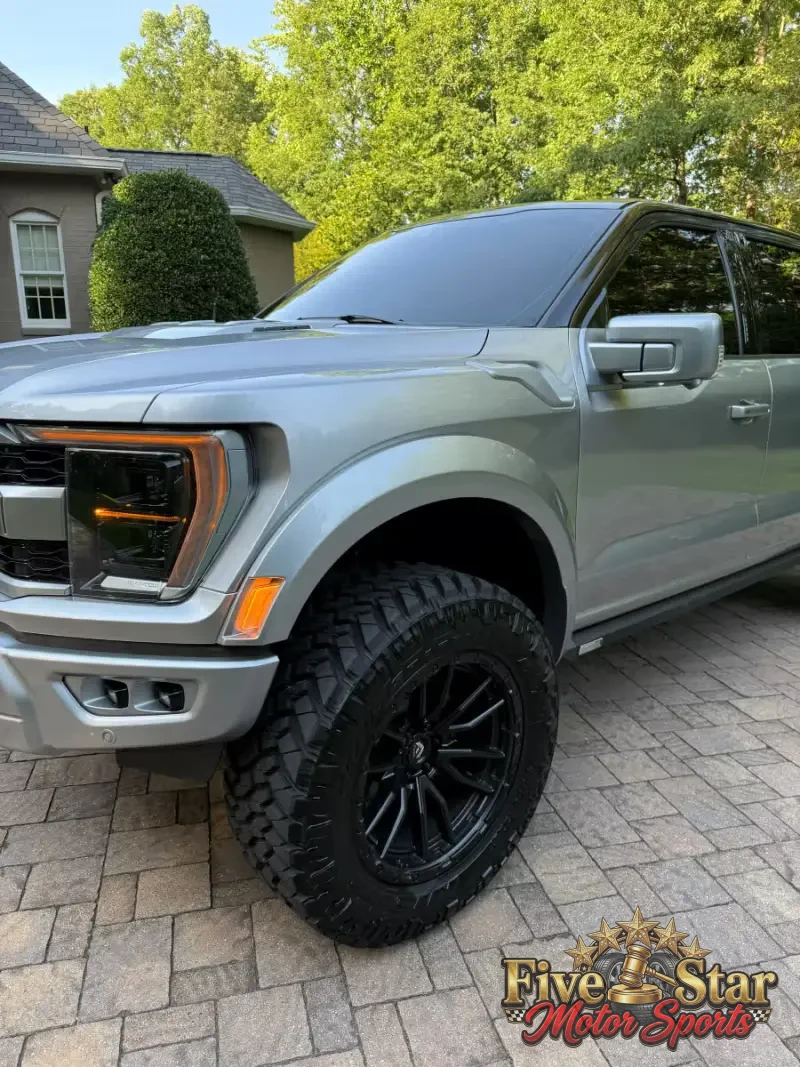 2021 Ford F150 SuperCrew Cab Raptor photo 10