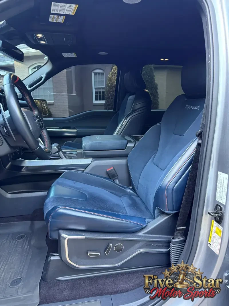 2021 Ford F150 SuperCrew Cab Raptor photo 8