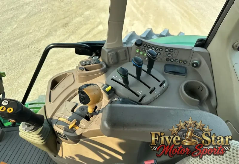 2020 John Deere 6155M photo 46