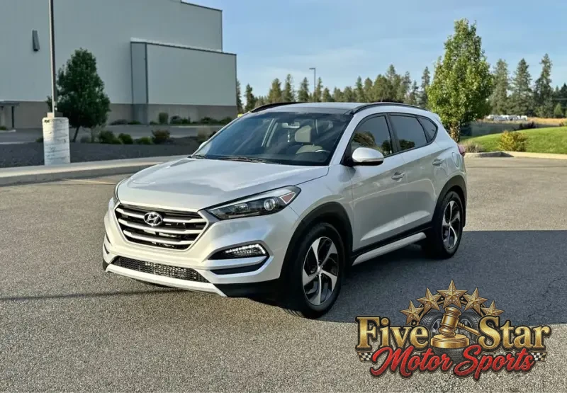 2020 Hyundai Tucson Ultimate Sport photo 1
