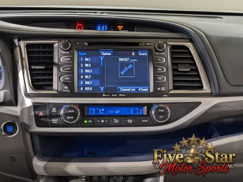 2018 Toyota Highlander Limited photo 22