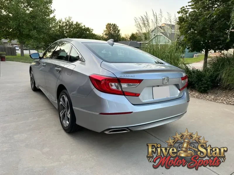 2018 Honda Accord EX-L photo 3
